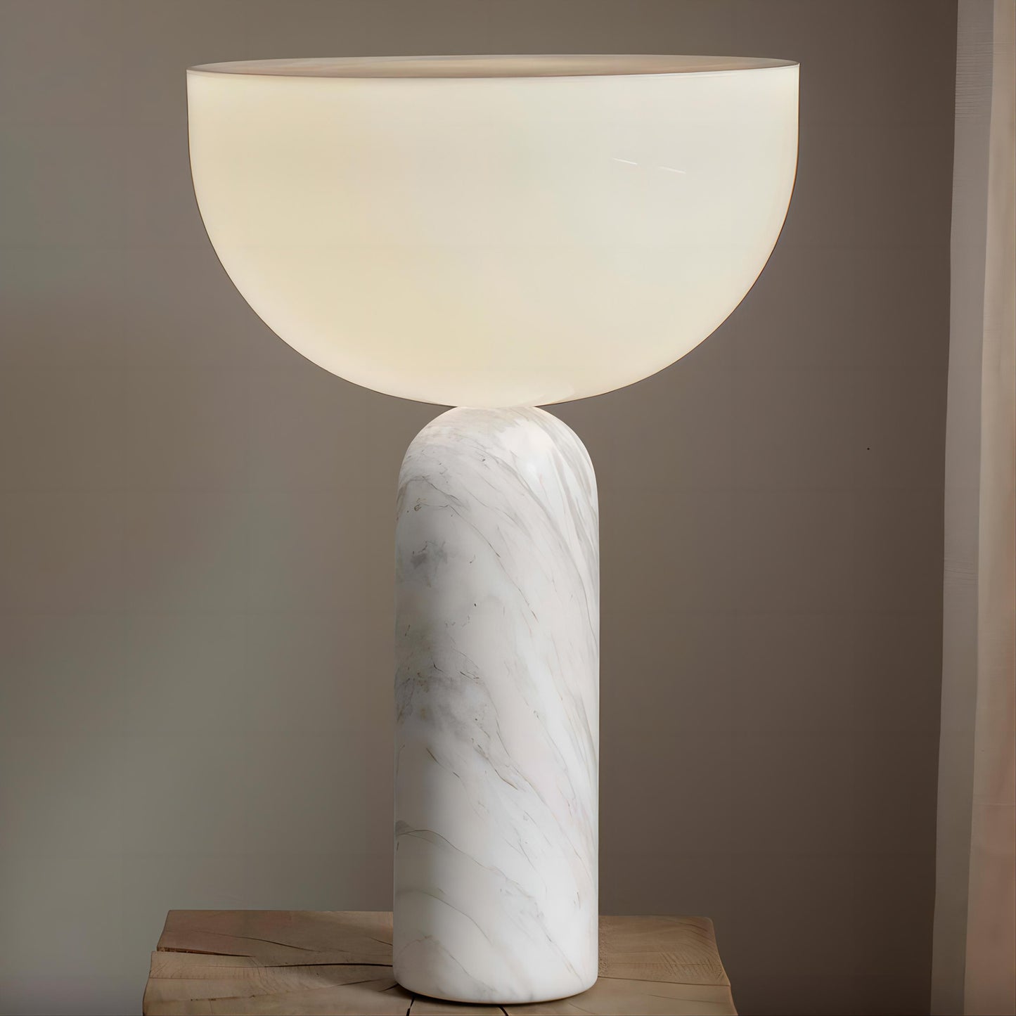 Kizu Table Lamp