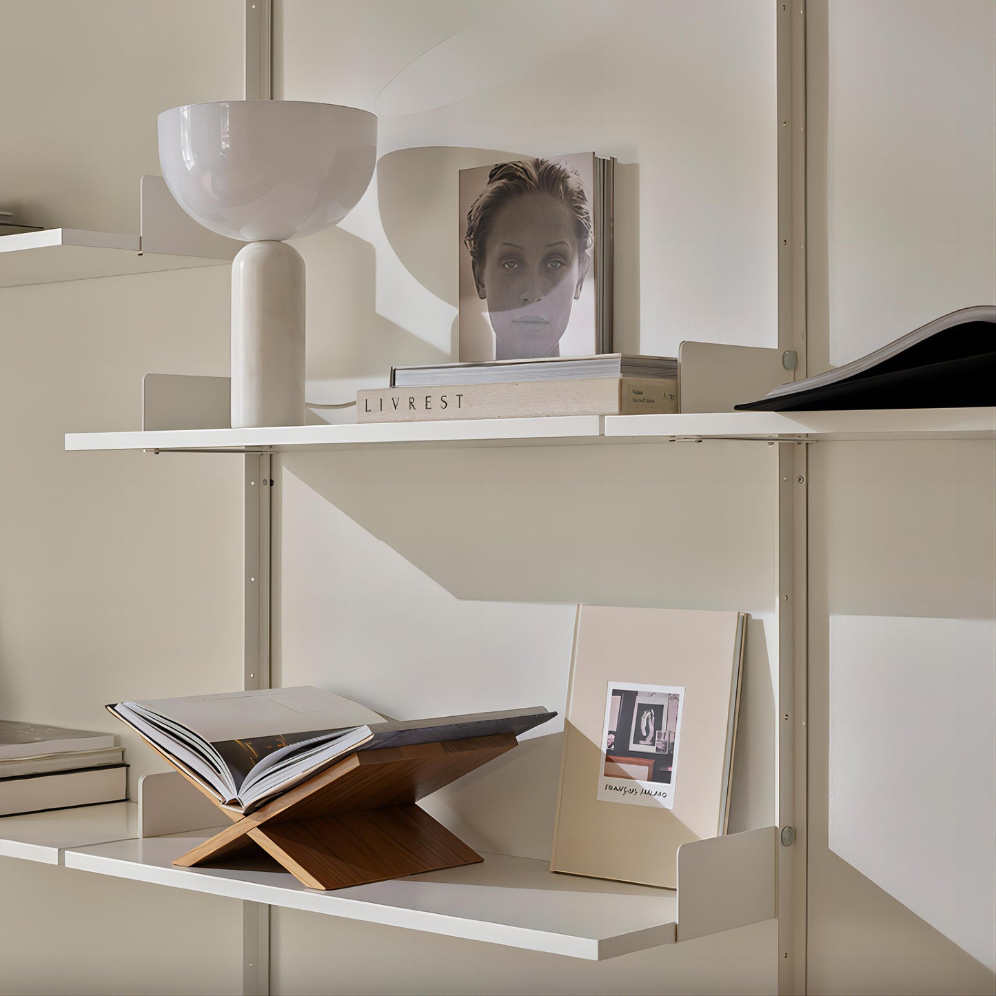 Kizu Table Lamp