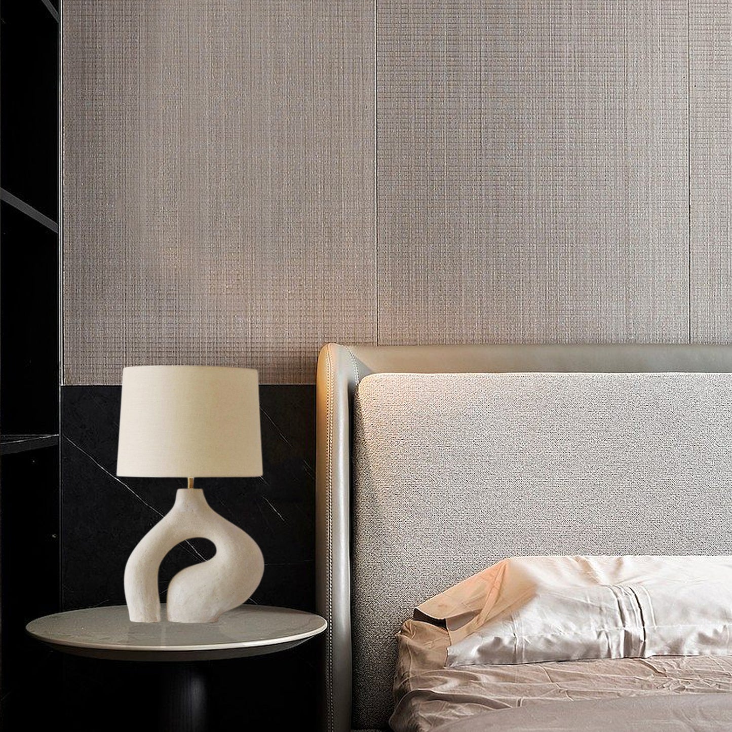 Oblog Loop Table Lamp