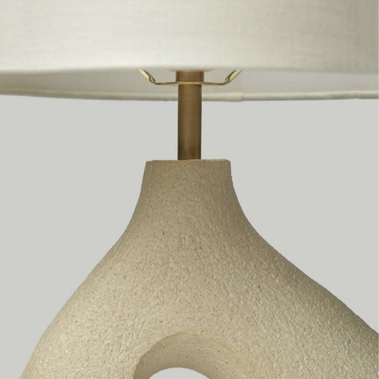 Oblog Loop Table Lamp