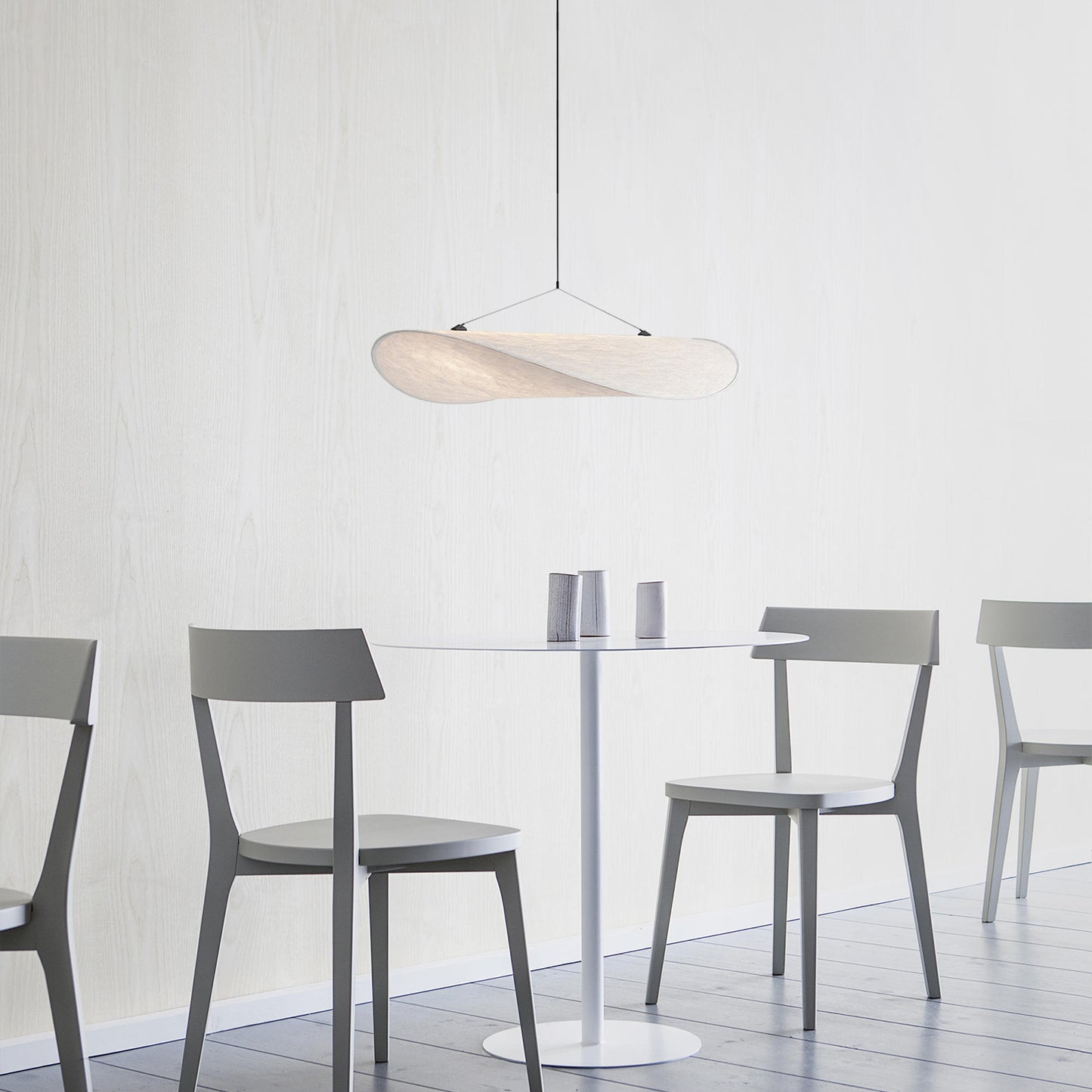 Tense Fabric Pendant Lamp